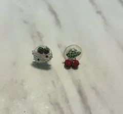 ◆美品◆スワロフスキー✴︎キティーピアス✴︎