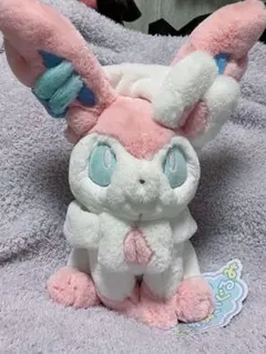 ポケモン ニンフィア ふわふわ抱きぬいぐるみ - メルカリ