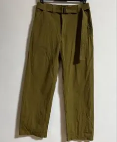 ZARA ベルトデザイン　カーキ色ワイドレッグパンツ　Mサイズ