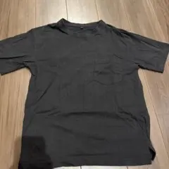포켓이 달린 블랙 xs 티셔츠
