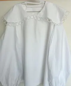 セーラー襟オーバーブラウス