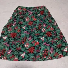 ZARA 花柄フレアスカート