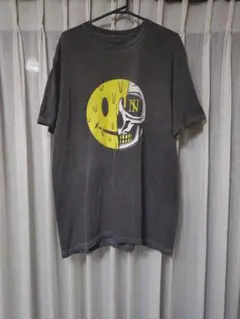 The BONEZ SUNTOWN Tシャツ