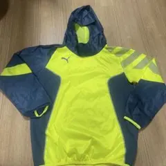 Puma フード付きウィンドブレーカー　サッカー　ピステ　防風防寒　サイズ150