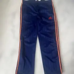adidasトラックパンツ