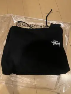 Stussy ブラック パーカー