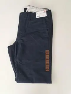 ネイビー チノパン