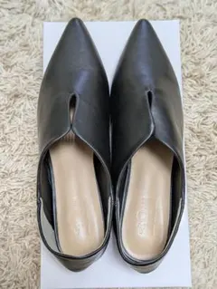 新品、未使用　LAKOLE　ラコレ　ブラックレザーオープントゥフラットシューズ