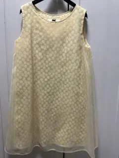 balcony and bed ワンピース　結婚式のサムネイル