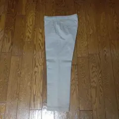 ユニクロ　メンズ チノパン ベージュ　　ウエスト79cm　スリムフィットのサムネイル