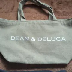 DEAN&DELUCA キャンバストートS カーキ