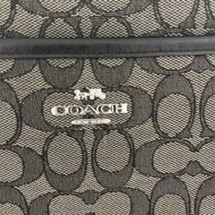 COACH ショルダーバッグ ロゴパターン 中型