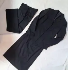 INÉD ブラック スカート・パンツ　スーツ 3点セット　Mサイズ、9号相当