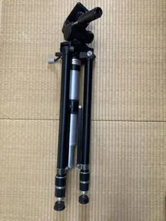 値下げ!Professional大型三脚ＳＬＫ／ビデオ、カメラ用美品です！ 値下げ!Professional大型三脚SLK／ビデオ、カメラ用美品です