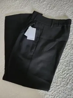 モーメントプラス　パンツ