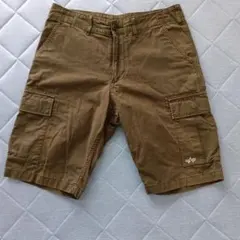 ALPHA INDUSTRIES カーゴショートパンツのサムネイル