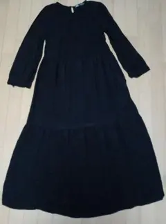 『本日のみ値下げ』ZARA 黒 ティアードマキシワンピース