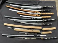 模造刀 日本刀 武具 レプリカ 8本 四角い鍔 脇差 短刀 刀剣 まとめ売り