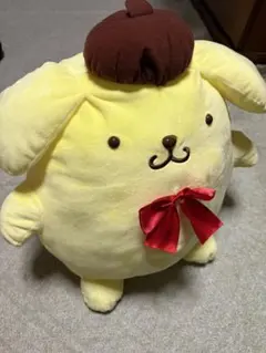ポムポムプリン ぬいぐるみ 赤いリボン付きのサムネイル