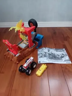 Hot Wheels　モンスタートラック　ファイヤークラッシュチャレンジのサムネイル