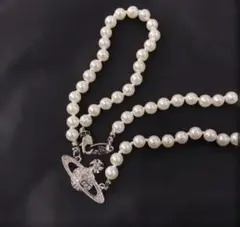 ヴィヴィアン ウエストウッド パールチョーカーネックレス