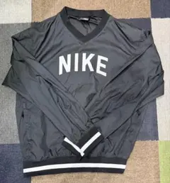 NIKE ナイキ SB ナイロン プルオーバー 黒 ロゴ メンズ Mサイズ