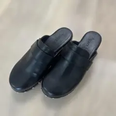 Apart by low heel clog sandals blackのサムネイル