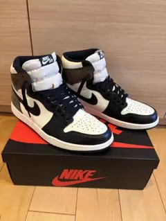 NIKE Air Jordan 1 ダークモカ