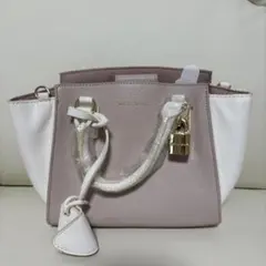 サマンサタバサのショルダーバッグ