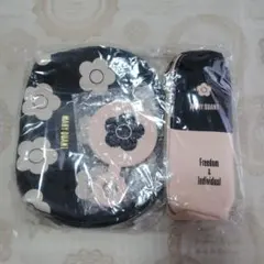 MARY QUANT ポーチ＆ミラーセットのサムネイル
