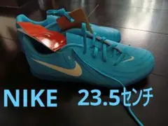 NIKE　23.5☆新品