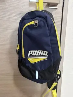 PUMA プーマ　ボディバッグ