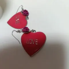 ハート型ピアスとゴールドピアスセット