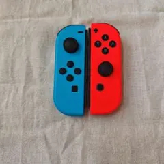 Nintendo Switch ジョイコン 青と赤 05