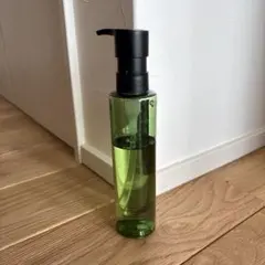 A/O+ P.M.クリア ユースラディアント クレンジング オイル