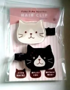 １、ふくふくにゃんこ　アクリル前髪へアクリップ　ハッチ　クロ助のサムネイル