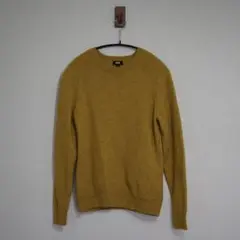 UNIQLO ラムクルーネックセーター