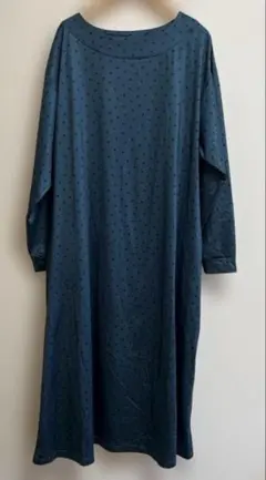 フェリシモ　ロングワンピース　長袖