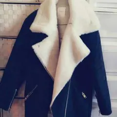 流行ムートンジャケット