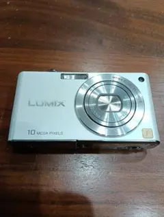 Panasonicデジカメ LUMIX DMC-FX37のサムネイル