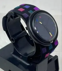 POP Swatch クォーツ 腕時計 レッド 刺繍デザイン - メルカリ