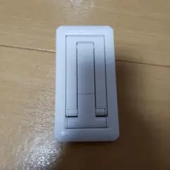 折りたたみ式ホワイトスマホスタンド