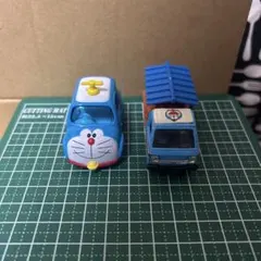 ドラえもん　トミカ