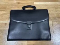 マルエム製品　黒 レザー ビジネスバッグ　ダイヤルロック