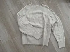 UNIQLO アイボリー ニットセーター S