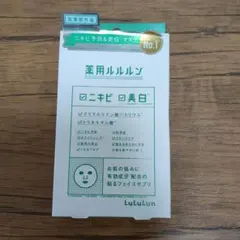 薬用ルルルン 美白アクネ フェイスマスク 4枚入のサムネイル