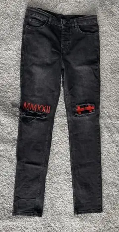 Ksubi ブラックスキニーデニム サイズ28赤刺繍 - メルカリ