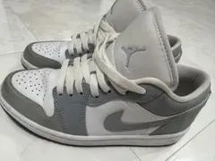 NIKE Air Jordan 1 Low グレー/ホワイト