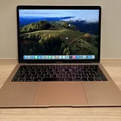 【美品】MacBook Air 2019 Retina 13インチ i5のサムネイル