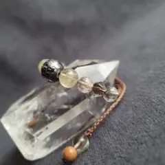 テラヘルツ回文殊のマクラメブレスレット